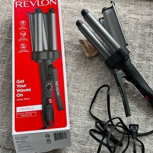 Brand new hair curler